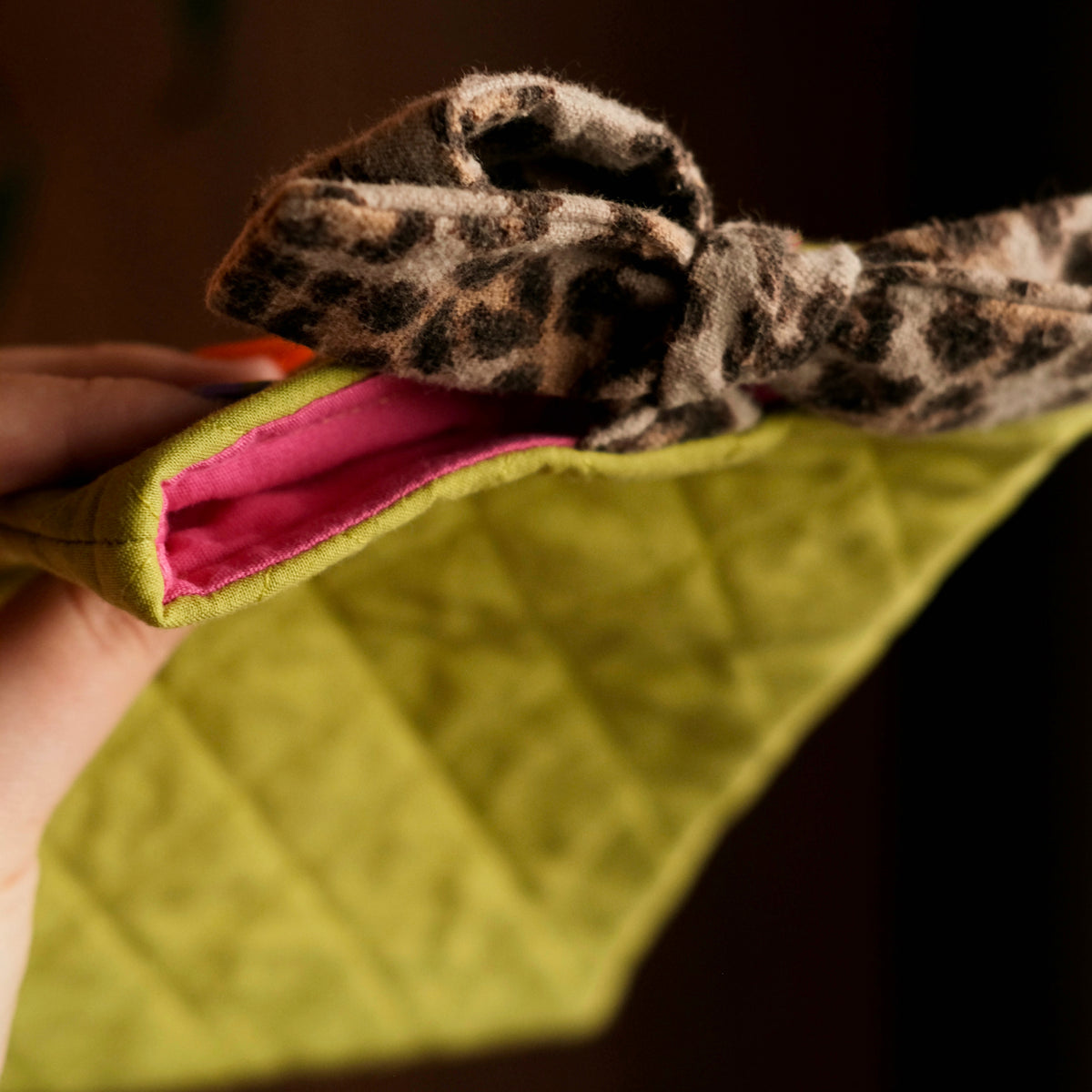 Pochette pour liseuse upcyclée chartreuse (Kindle Basic/Paperwhite)