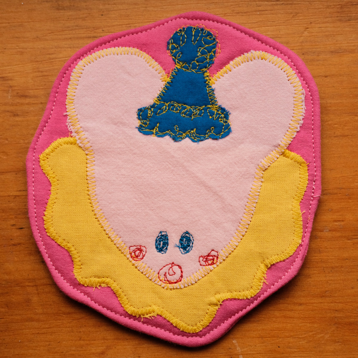 Sous-verre Clownimal Timmy la souris sur fond rose