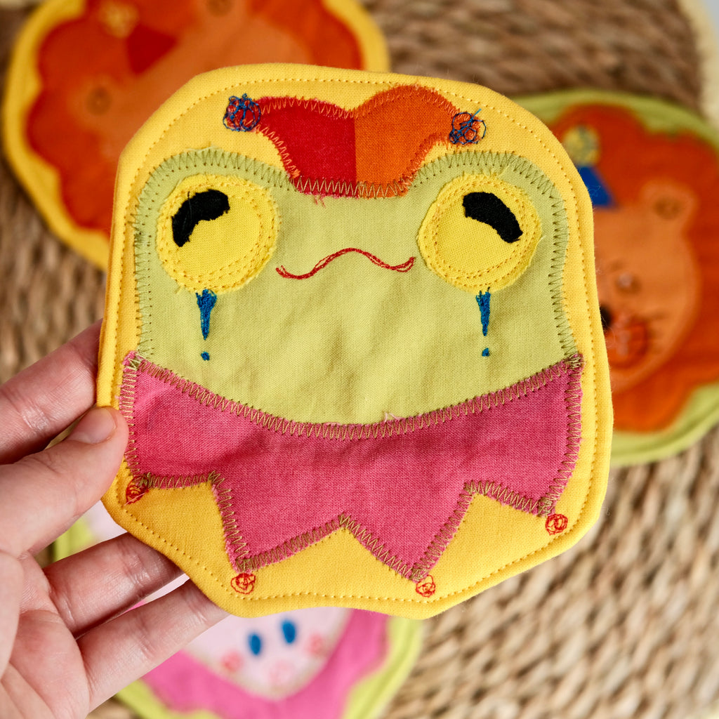 Clownimal Lucille the Frog Coaster, Yellow Background